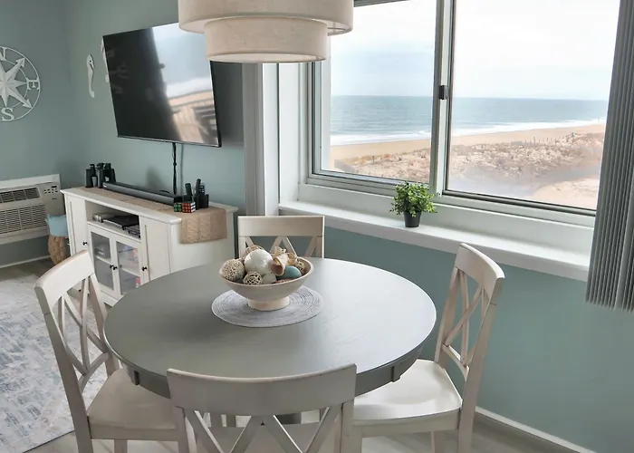 Beachbox Iii - Unreal Views - Oceanfront Balcony - Couple's Getaway - Worcester House 401 * Ocean City