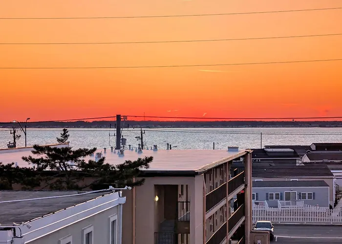 Apartamento Beachbox Iii - Unreal Views - Oceanfront Balcony - Couple's Getaway - Worcester House 401