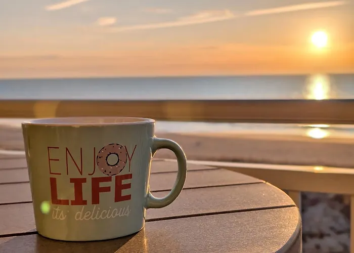 Beachbox Iii - Unreal Views - Oceanfront Balcony - Couple's Getaway - Worcester House 401 * Ocean City